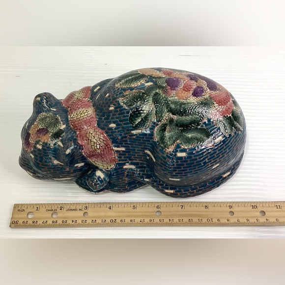 Mosaic Ceramic Japanese Sleeping Cat Sculpture Vintage - Picture 8 of 9